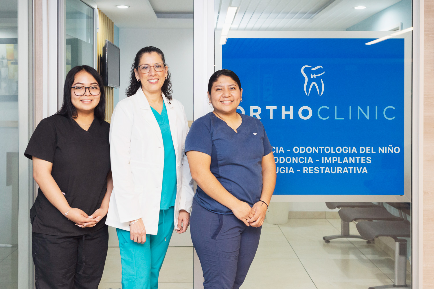 Invisalign-Guatemala-Dentist-Karla-Bustamante